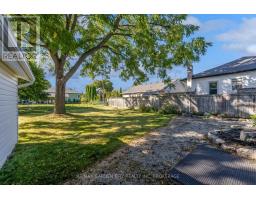 4 Manor Road, St  Catharines, ON L2N3B5 Photo 24