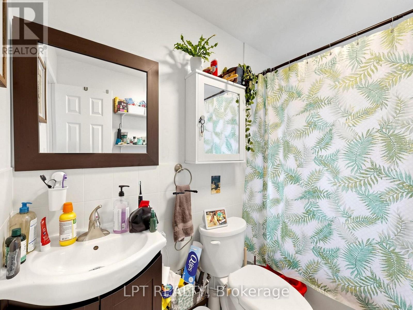 303 OAKWOOD AVENUE, Toronto (Oakwood Village) — photo 11