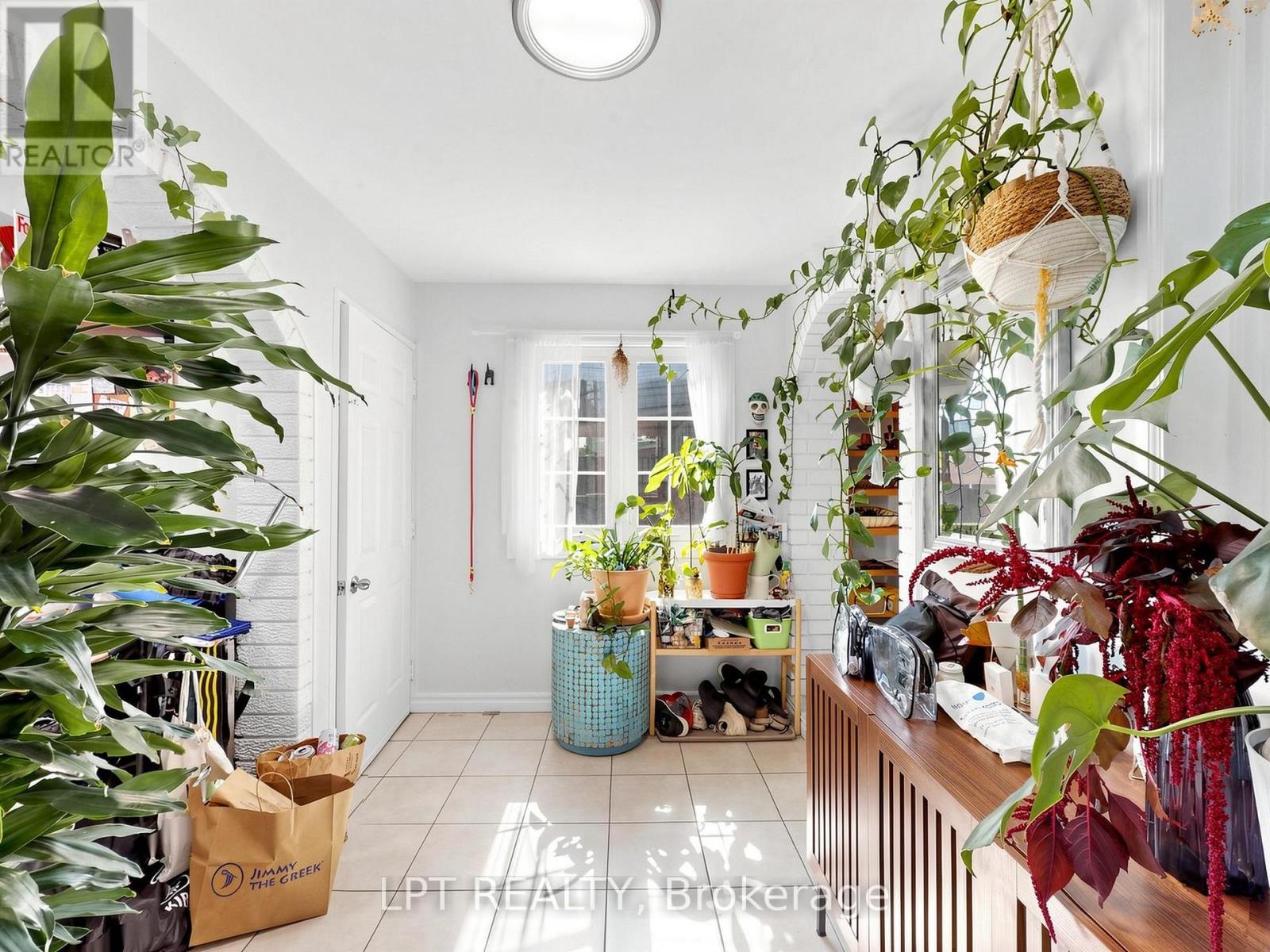 303 OAKWOOD AVENUE - 12
