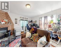 303 Oakwood Avenue, Toronto, ON M6E2V3 Photo 15