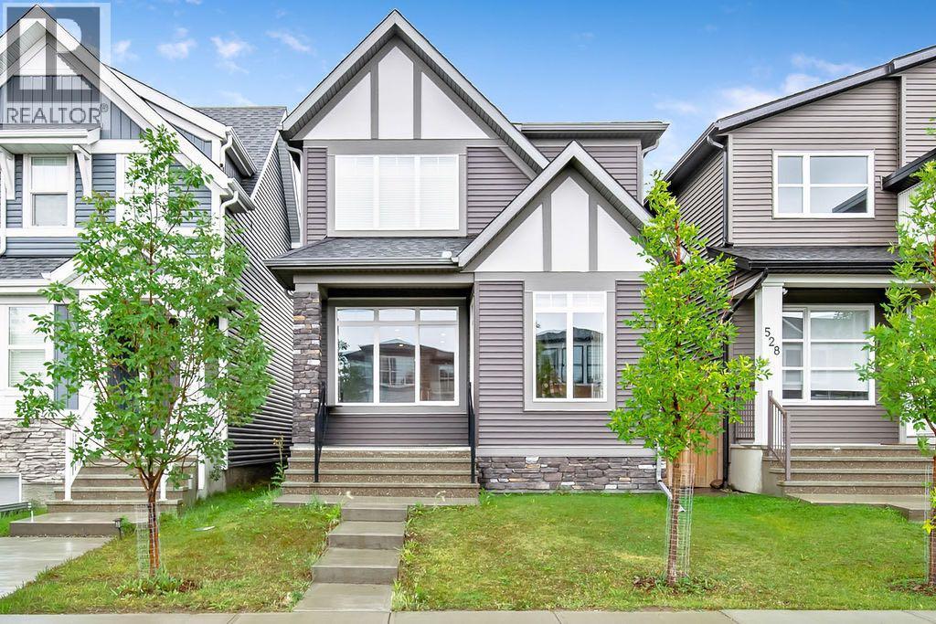 532 Belmont Heath SW, Calgary