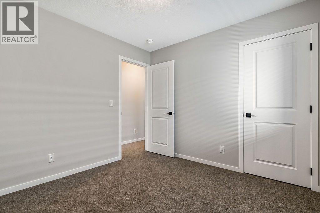 532 Belmont Heath SW - photo 21