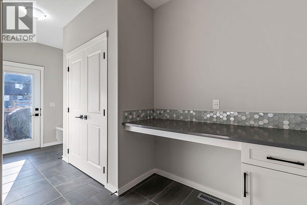 532 Belmont Heath SW - photo 8