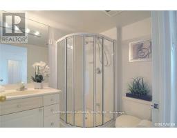 1002 - 11 Townsgate Drive, Vaughan, ON L4J8G4 Photo 10