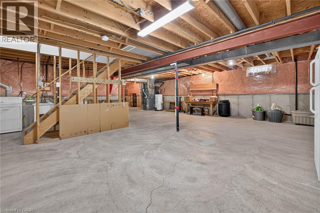 795 TENTH Avenue - Image 28