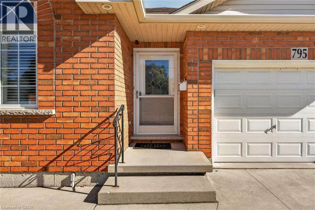 795 TENTH Avenue, Hamilton — photo 7