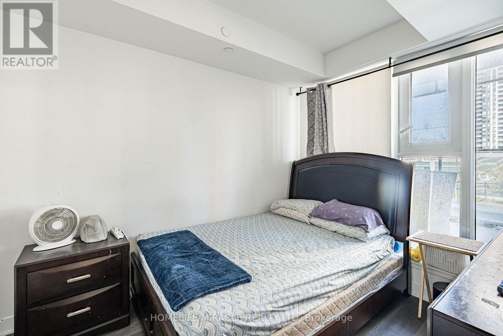 #209 3900 CONFEDERATION PARKWAY - 25