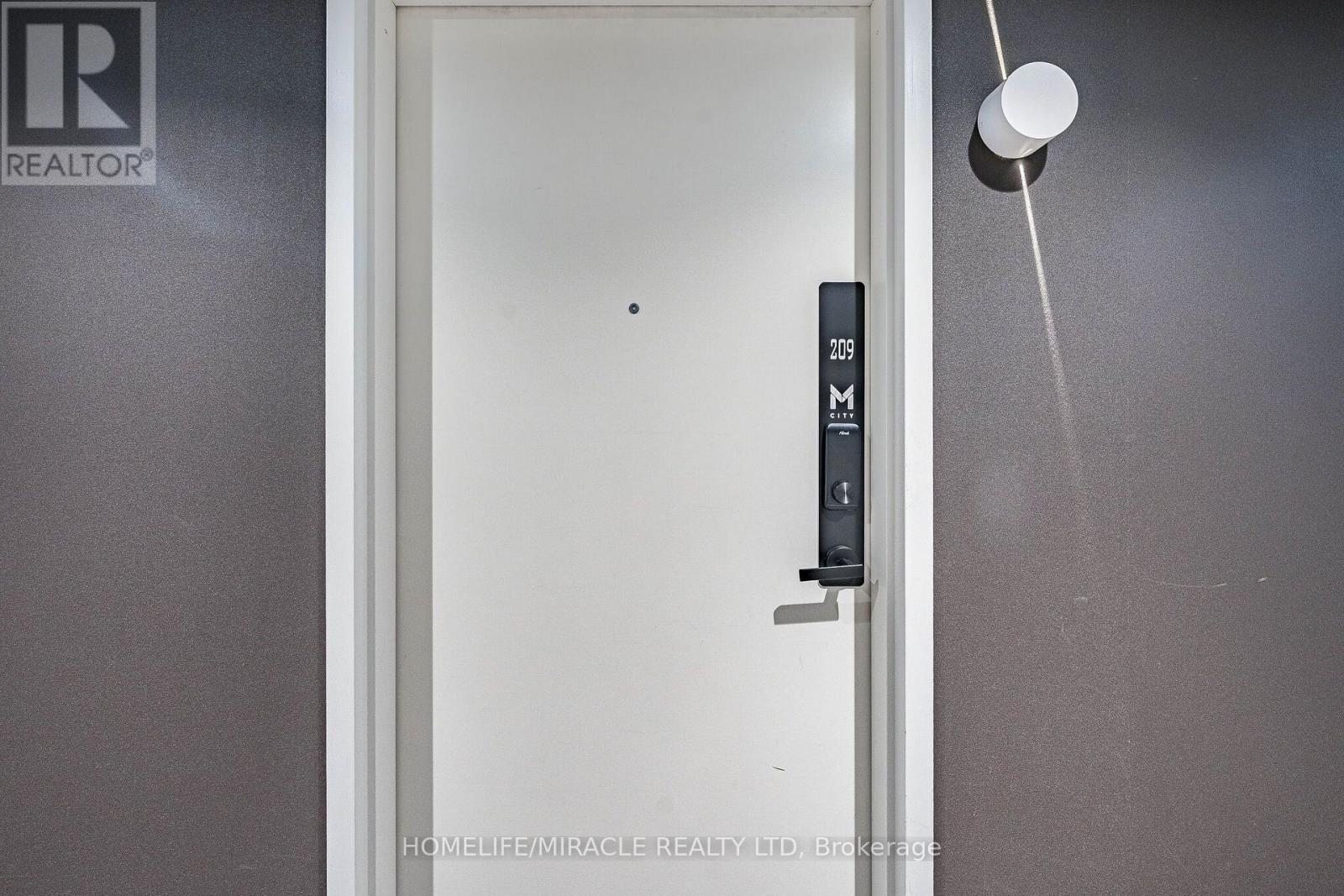 209 - 3900 CONFEDERATION PARKWAY, Mississauga (City Centre) — photo 9
