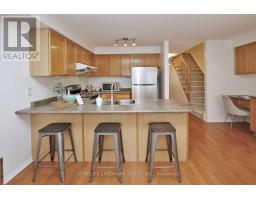 Bathroom - 118 - 5030 Heatherleigh Avenue, Mississauga, ON L5V2G7 Photo 8