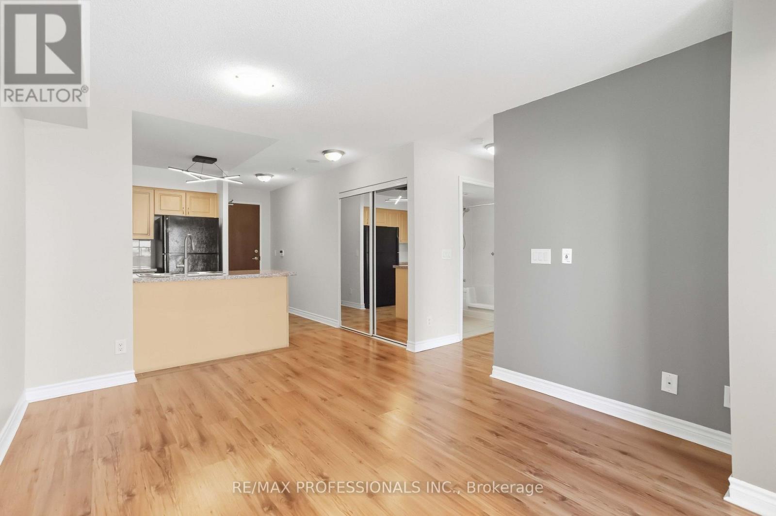 Photo of 5 Michael Power Place