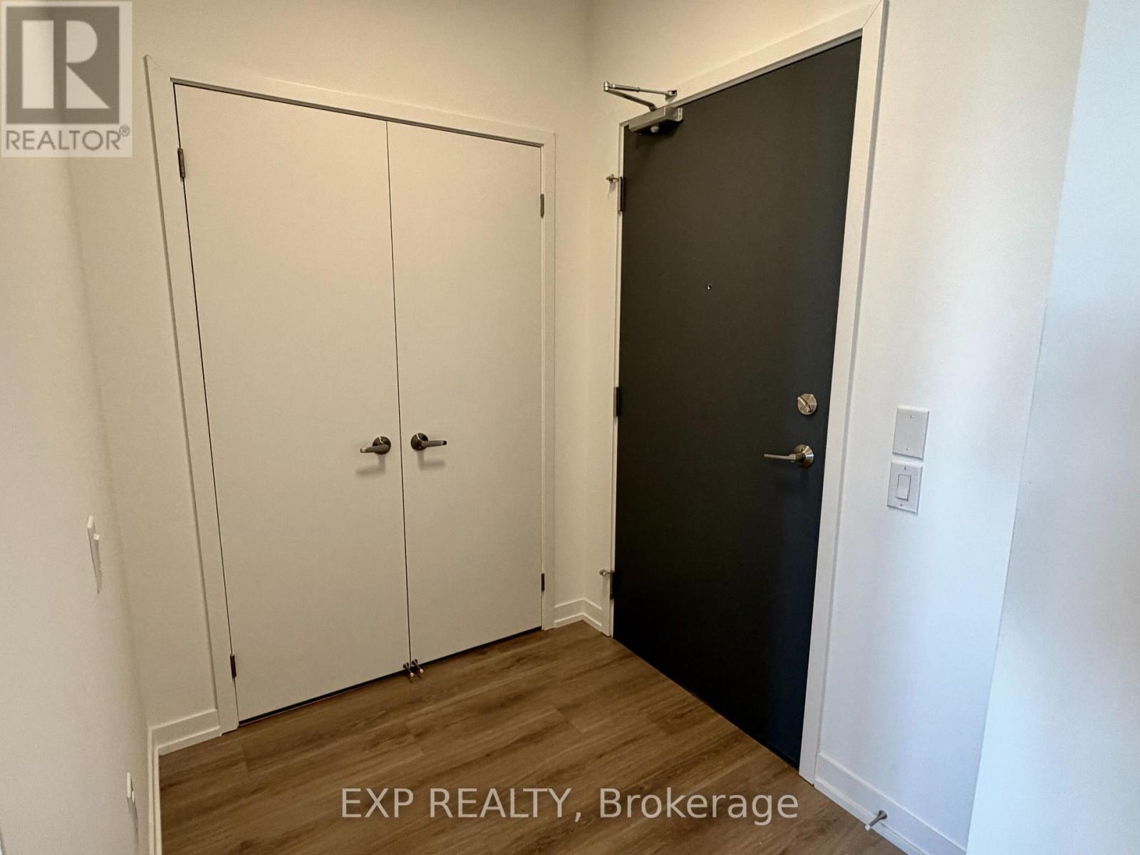 1513 - 2485 EGLINTON AVENUE W, Mississauga (Central Erin Mills) — photo 4