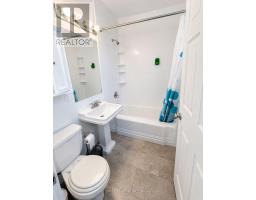 Bedroom - 188 Haddon Avenue S, Hamilton, ON L8S1Y1 Photo 6