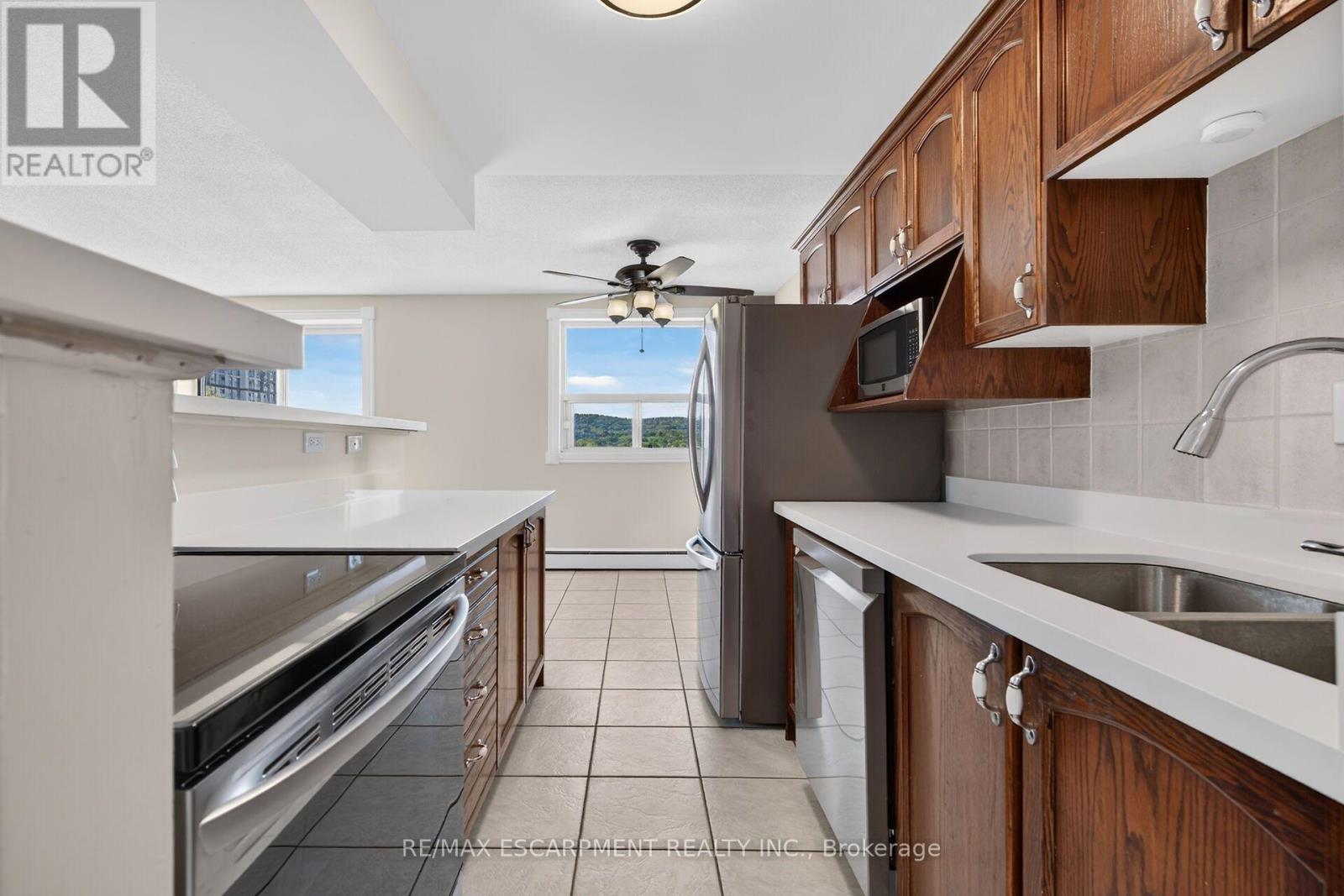 #604 851 QUEENSTON ROAD - 23