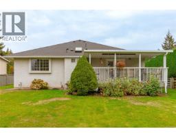 6664 Buena Vista Rd, Central Saanich, BC V8Z5W7 Photo 35