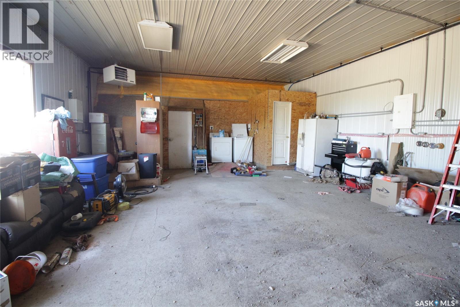 Henderson Farm, Antler Rm No. 61 — photo 20