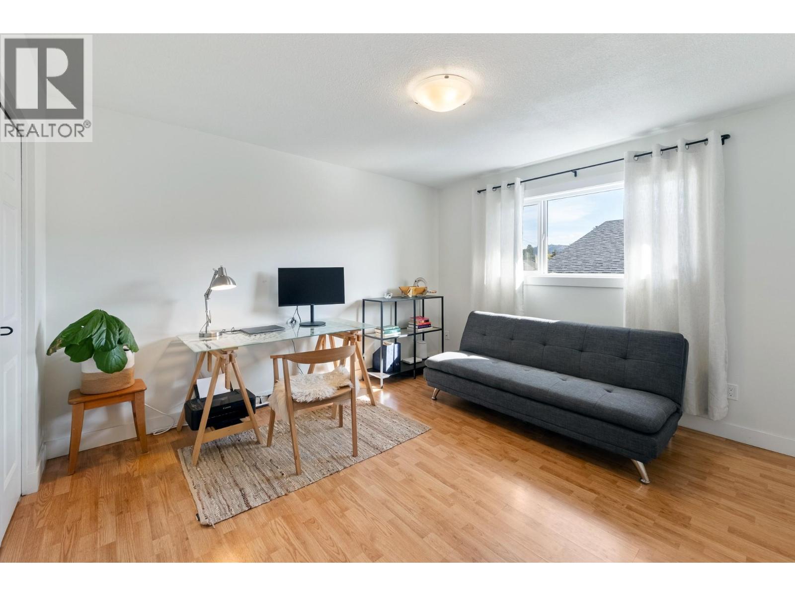1265 Graham Street - 16
