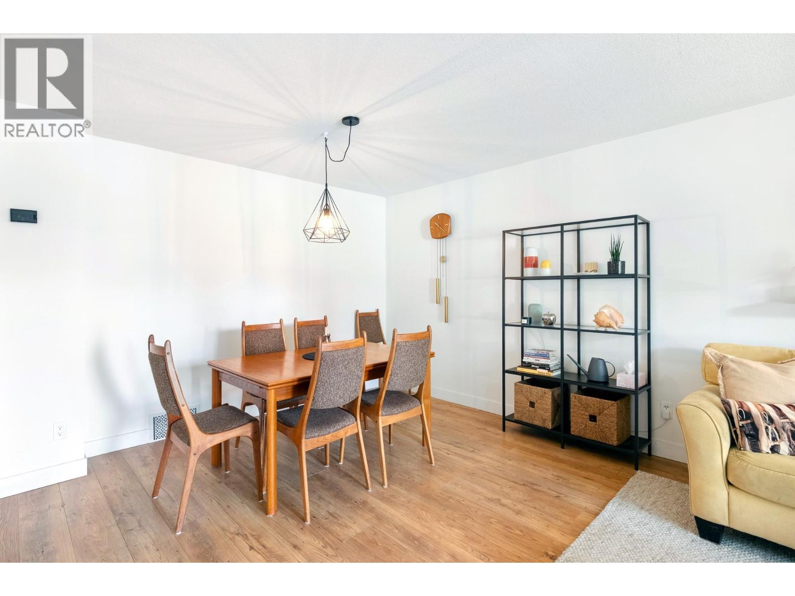 1265 Graham Street - 10
