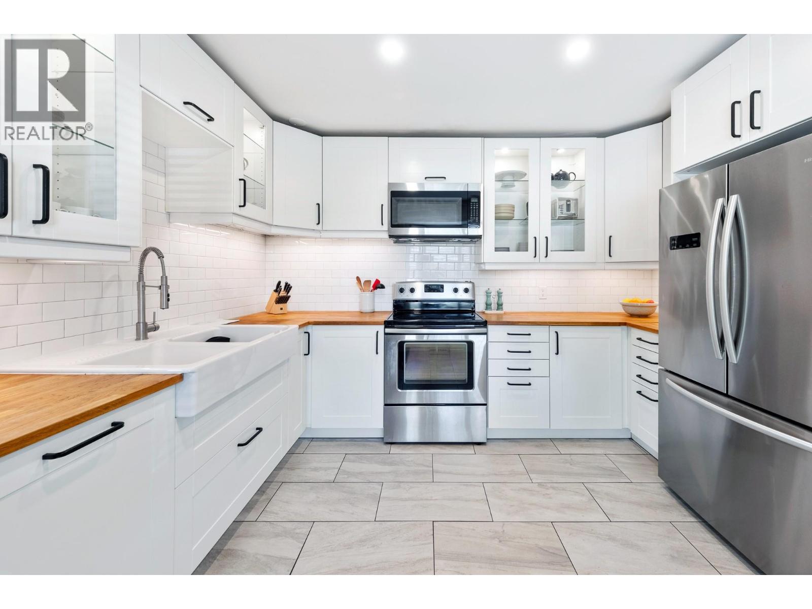 1265 Graham Street - 4