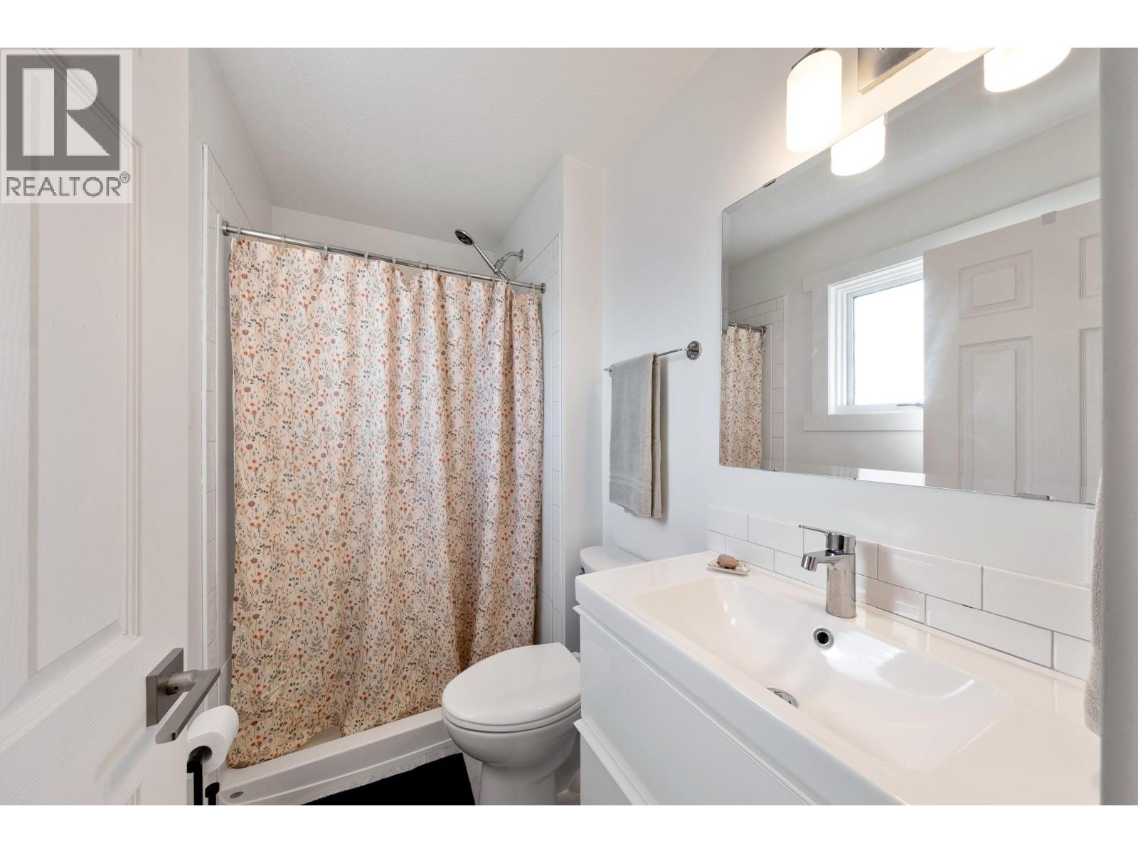 1265 Graham Street - 17