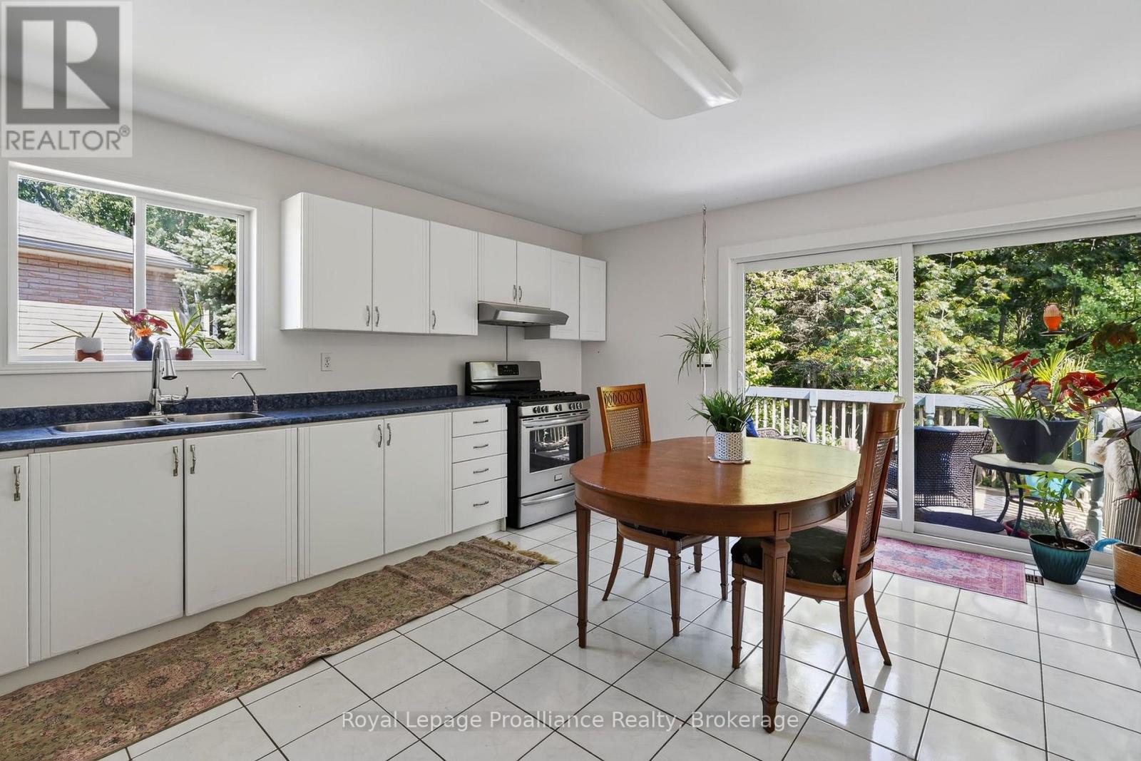 1080 TILLISON AVENUE - Image 9