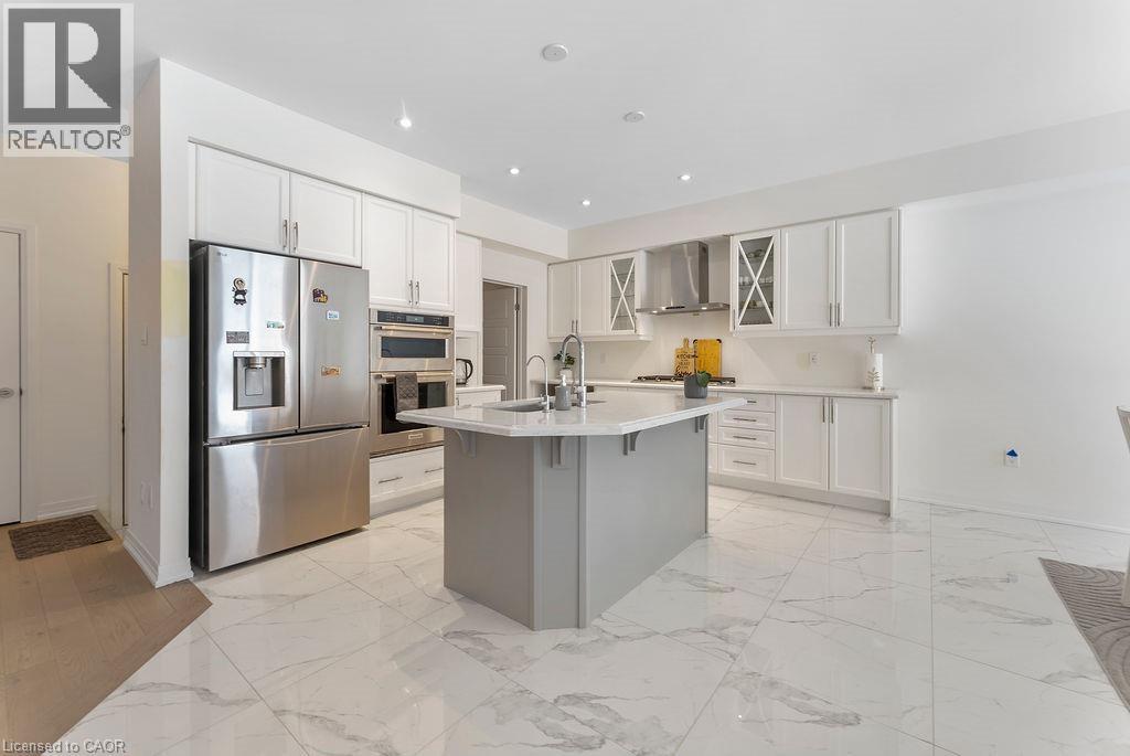 61 GEORGE BRIER Drive E, Paris — photo 10