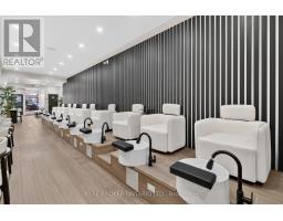 803 Dundas Street W, Toronto, ON M6J1V2 Photo 9