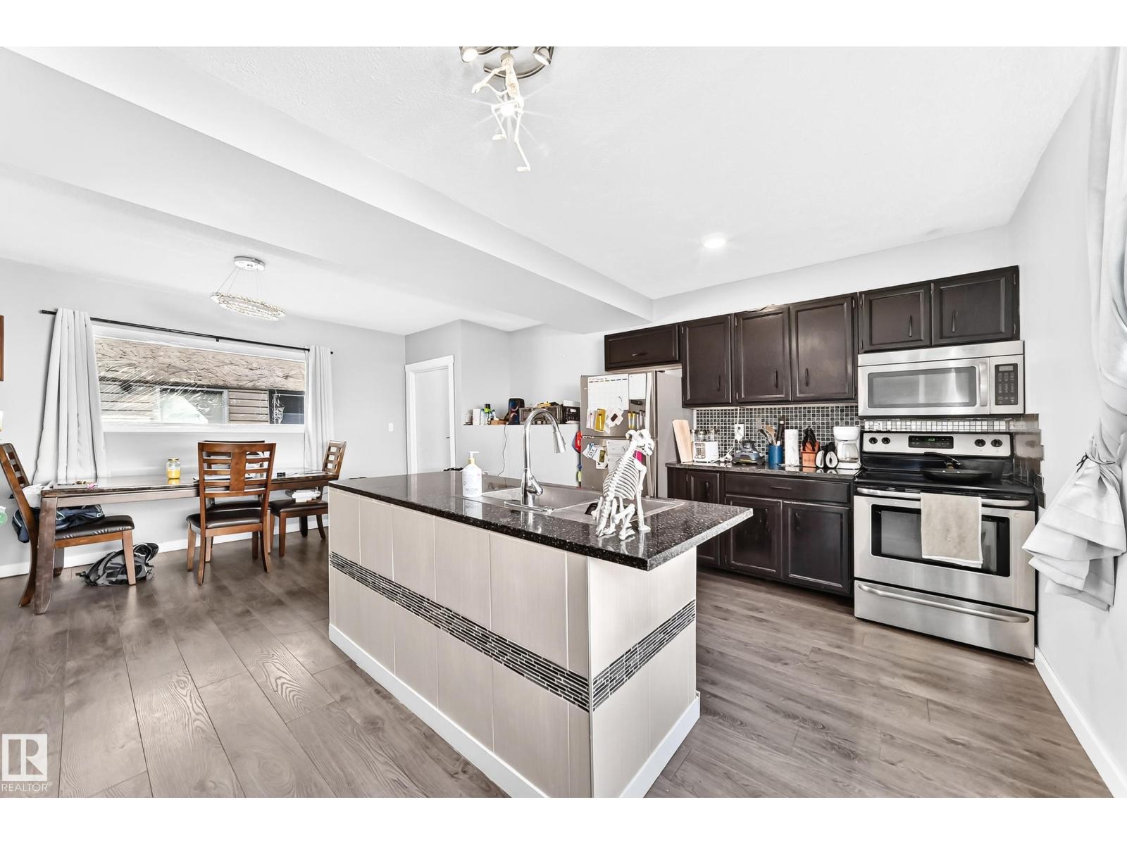 11908 77 ST NW - Image 5