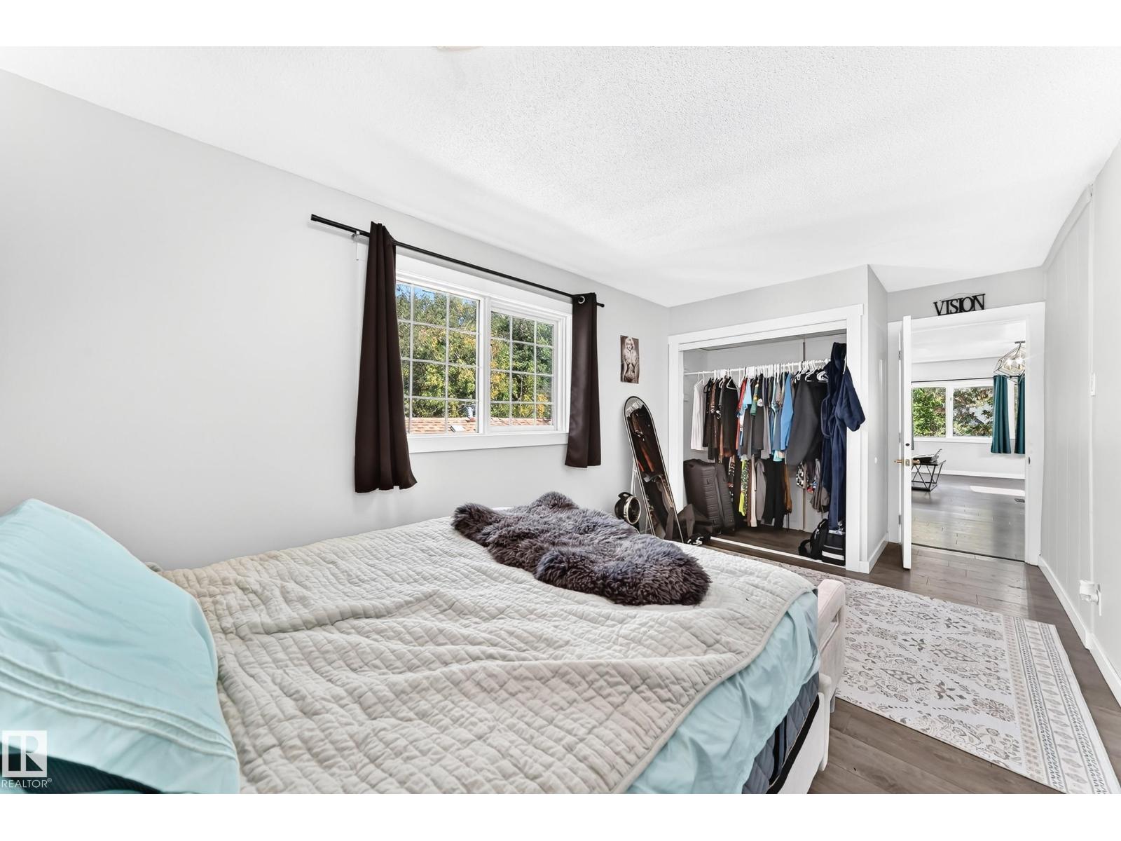 11908 77 ST NW - 28