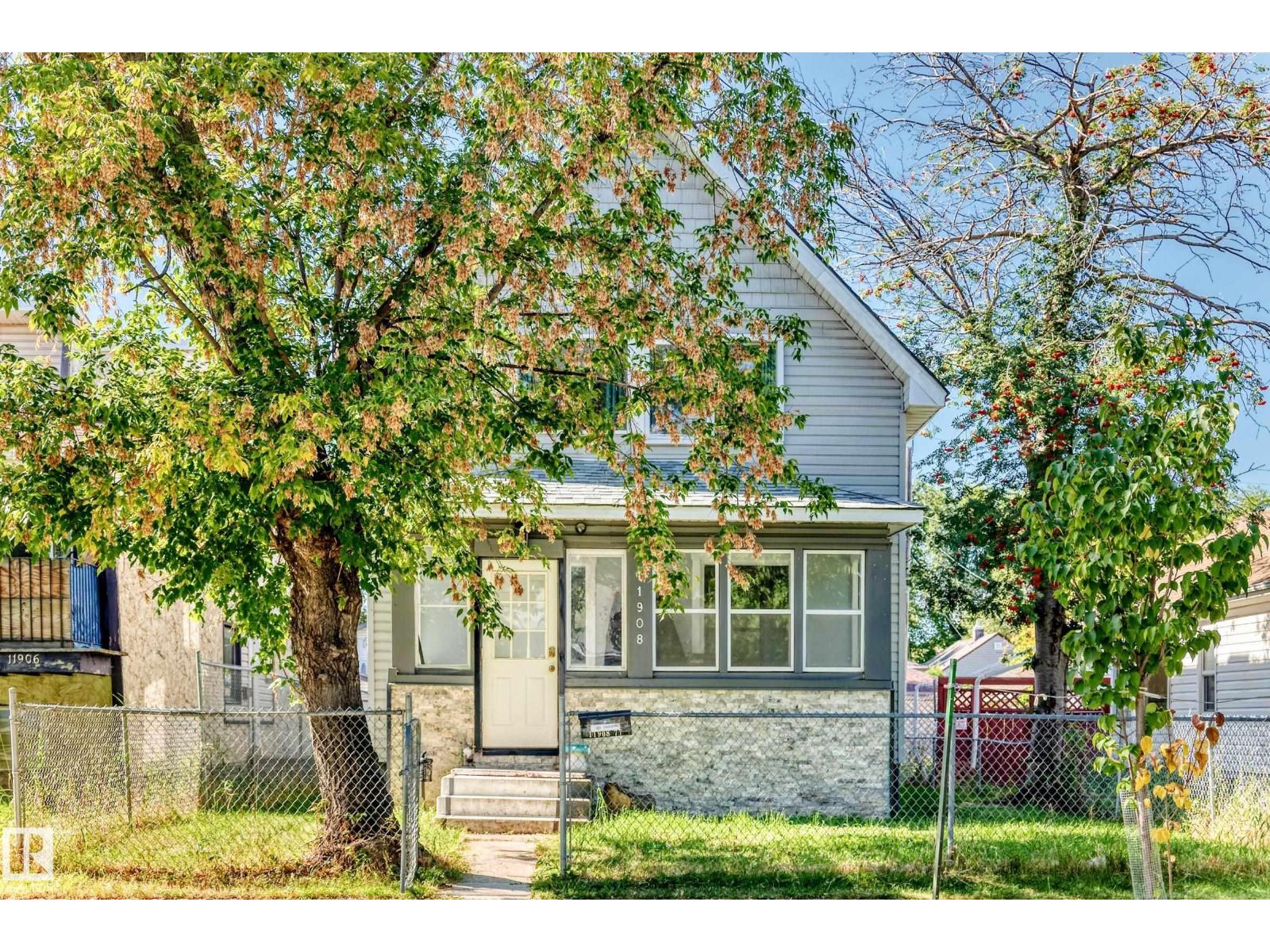11908 77 ST NW - Image 51