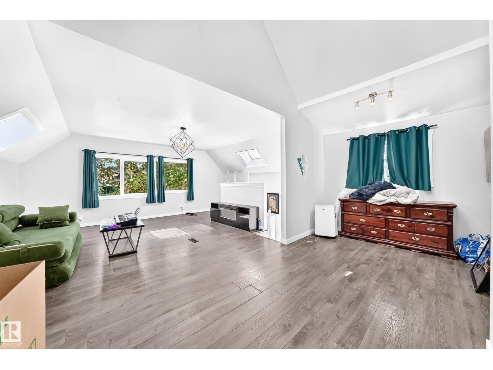 11908 77 ST NW - Image 40