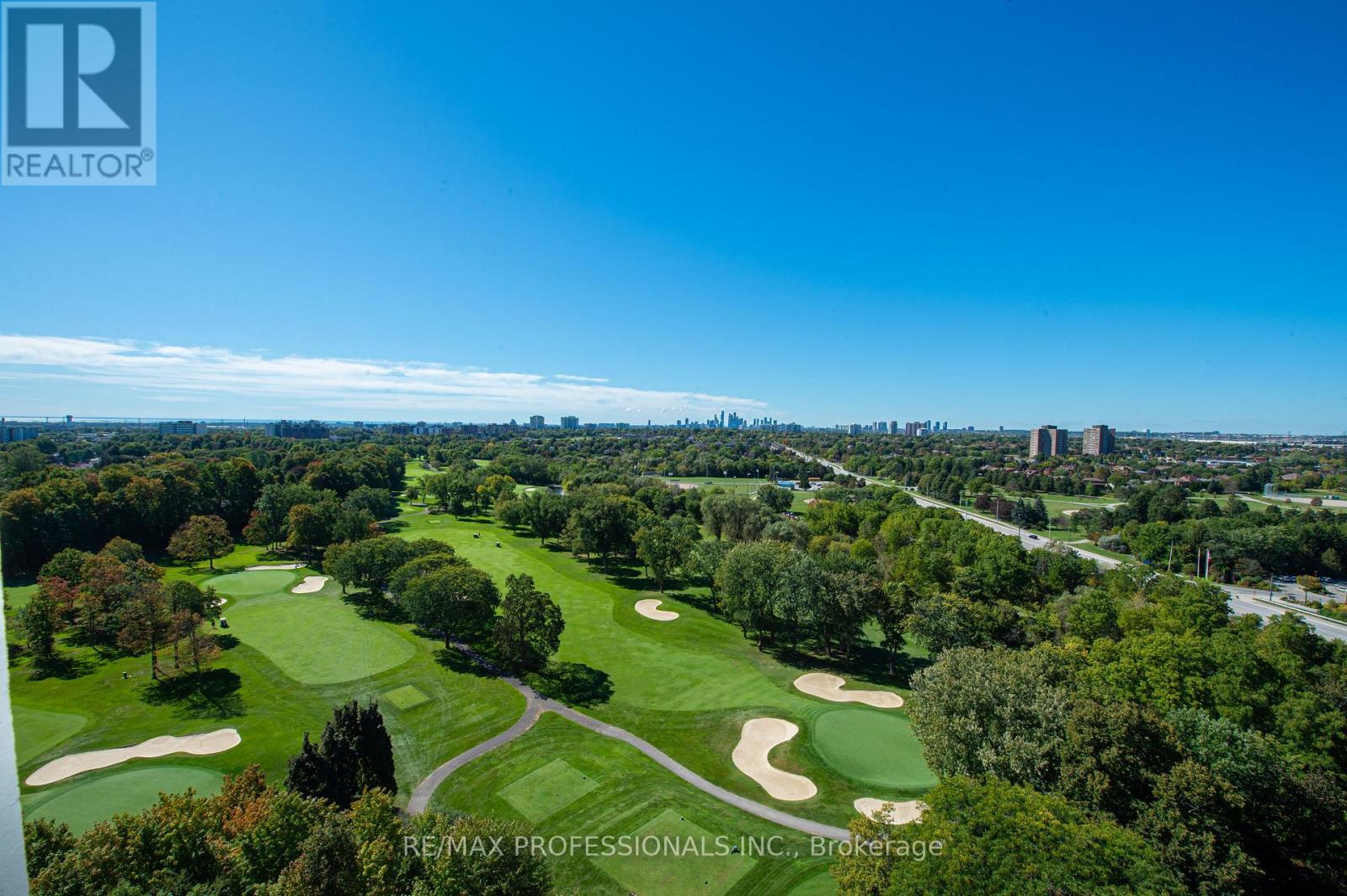 PH08 - 296 MILL ROAD, Toronto (Markland Wood) — photo 10