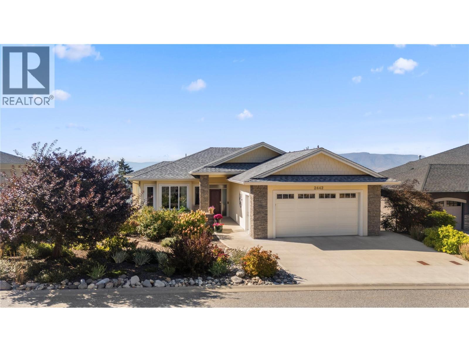 2442 Bella Vista Street - 62
