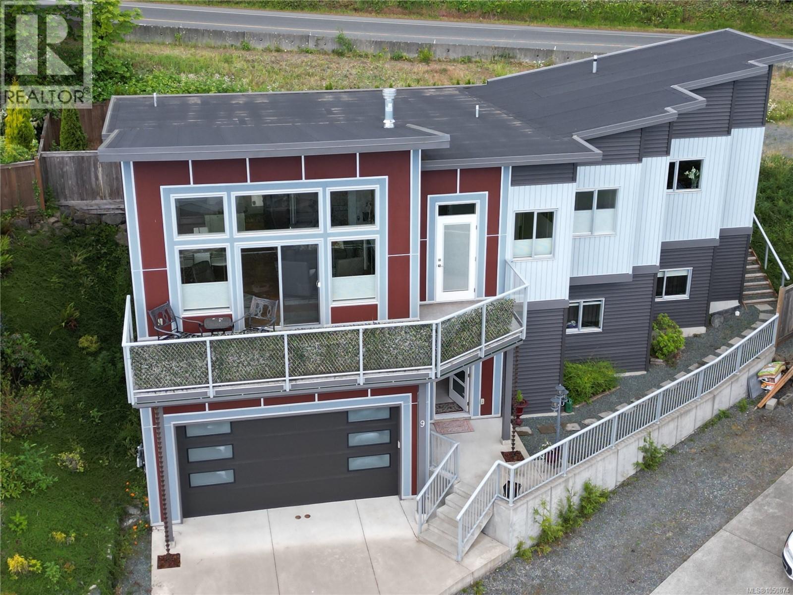 #9 1584 Adelaide St - 2