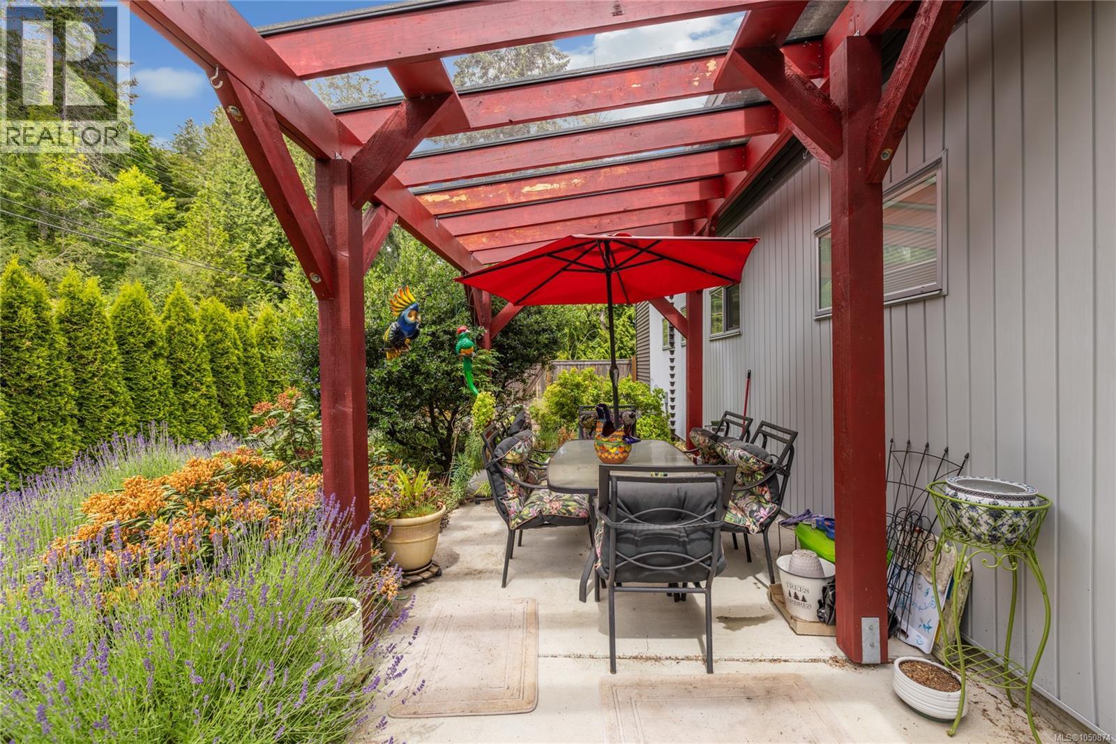 #9 1584 Adelaide St - Image 43