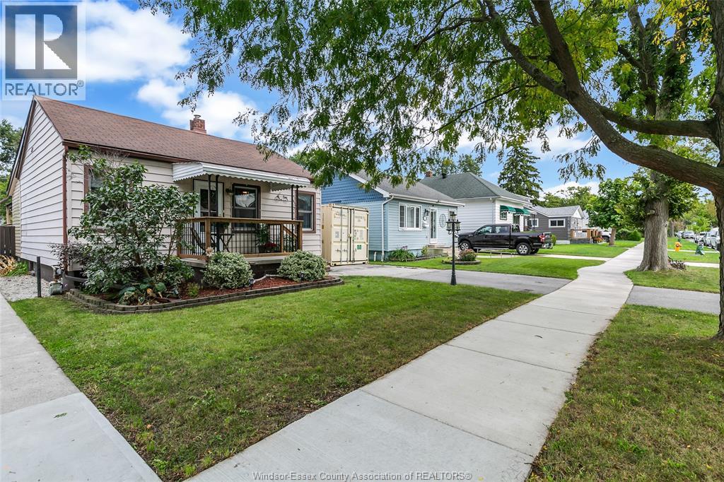 1730 AUBIN ROAD, Windsor — photo 3