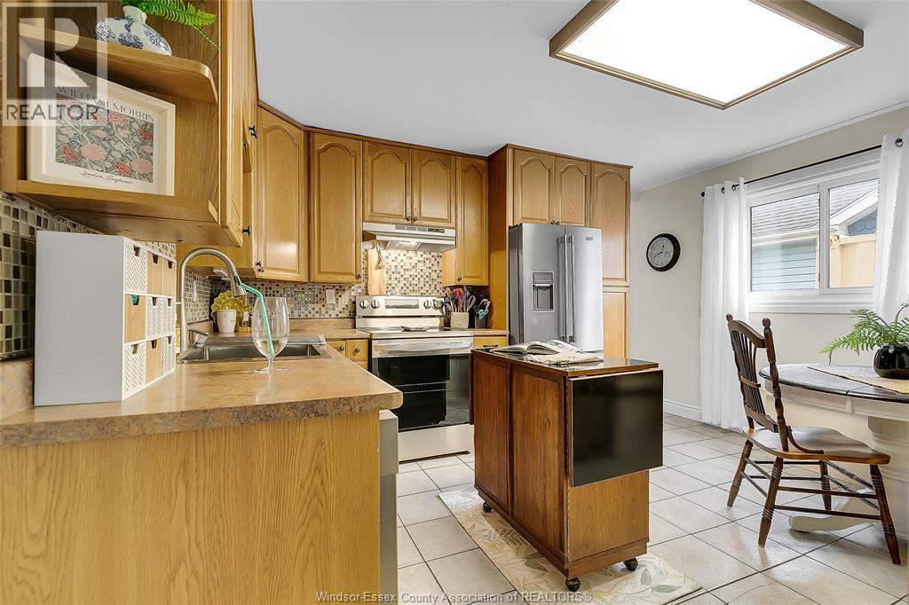 1730 AUBIN ROAD - 8