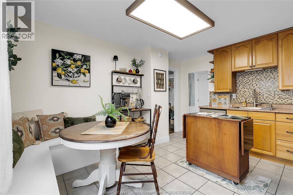 1730 AUBIN ROAD, Windsor — photo 9