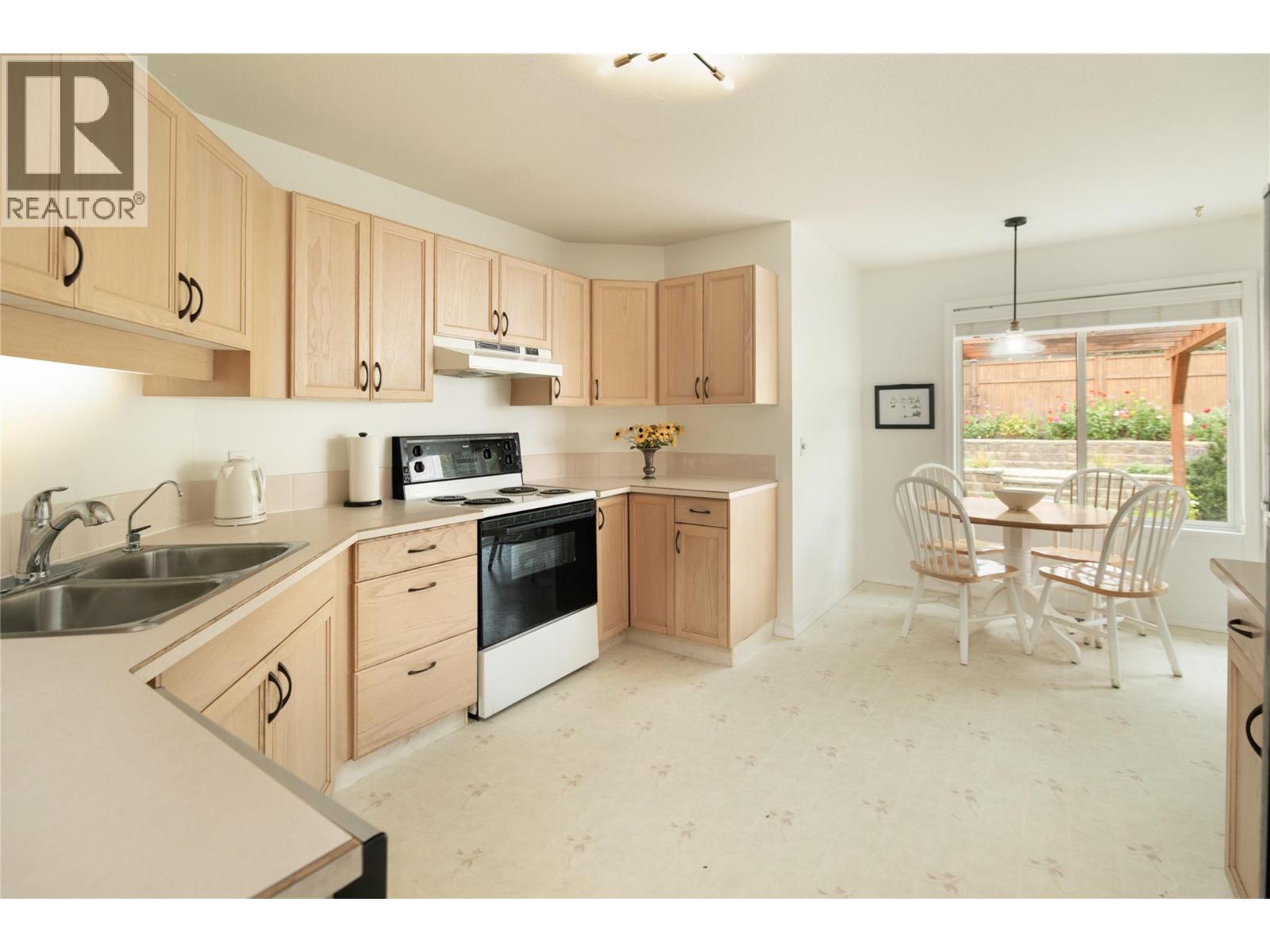  1888 Porthill Drive, Kelowna