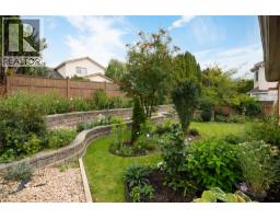 1888 Porthill Drive, Kelowna, BC V1V1R9 Photo 14