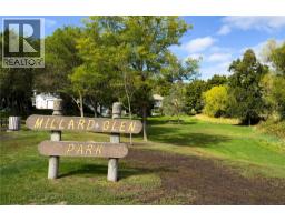 1888 Porthill Drive, Kelowna, BC V1V1R9 Photo 30