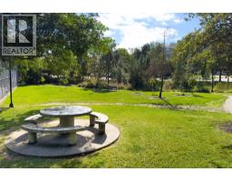 1888 Porthill Drive, Kelowna, BC V1V1R9 Photo 41