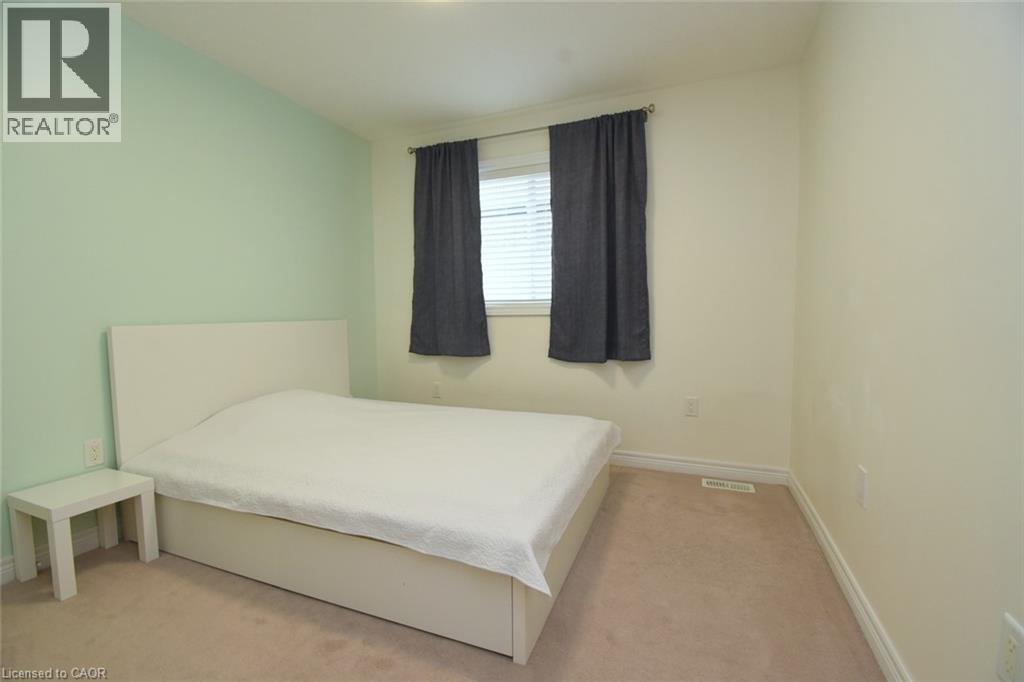 25 GUEST Street - Image 31