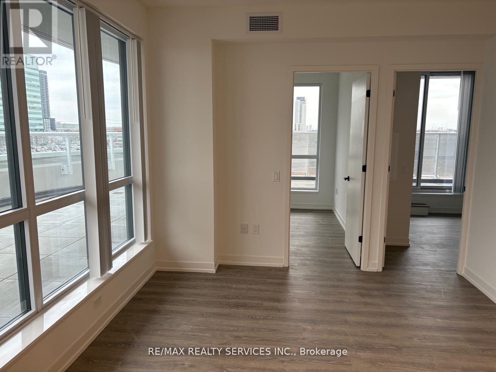 509 - 8 INTERCHANGE WAY, Vaughan (Vaughan Corporate Centre) — photo 12