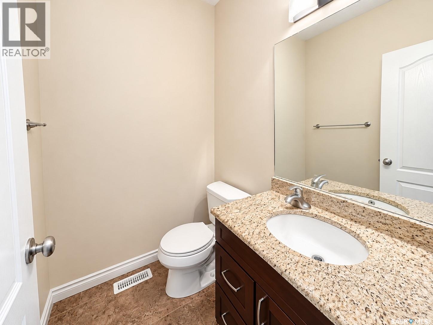 114 Korol CRESCENT, Saskatoon — photo 9