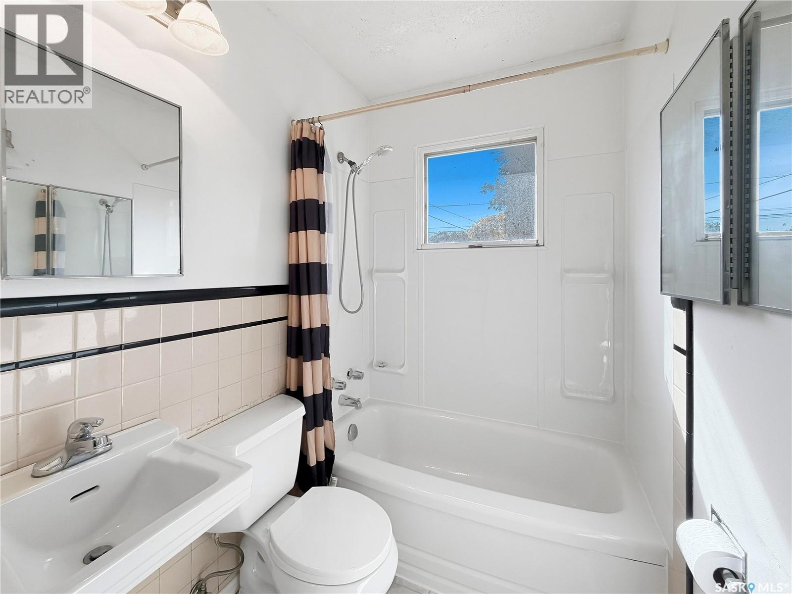 333 24th STREET E - 15