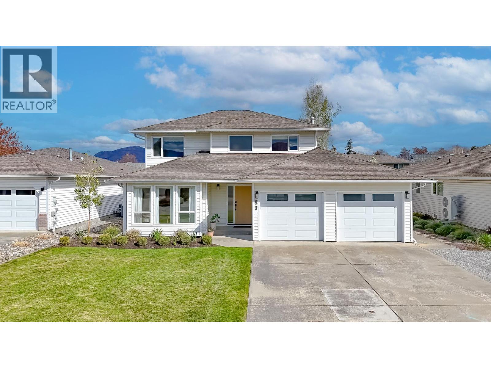 Property for sale at 1028 Cushing Court