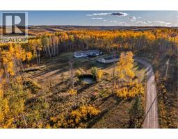 4pc Ensuite bath - 10111 253 Road, Dawson Creek, BC V0C2E0 Photo 6