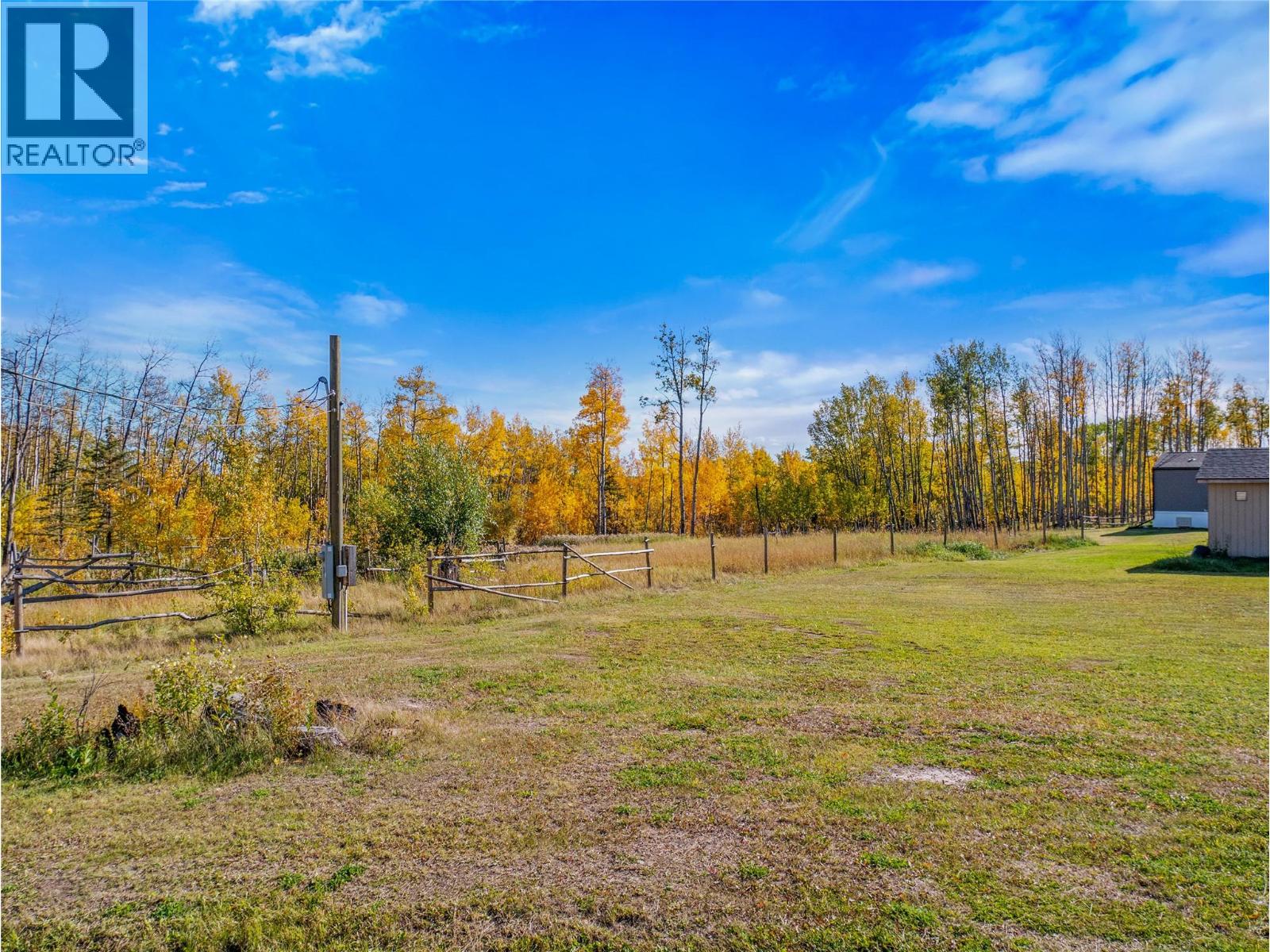 10111 253 Road - Image 45