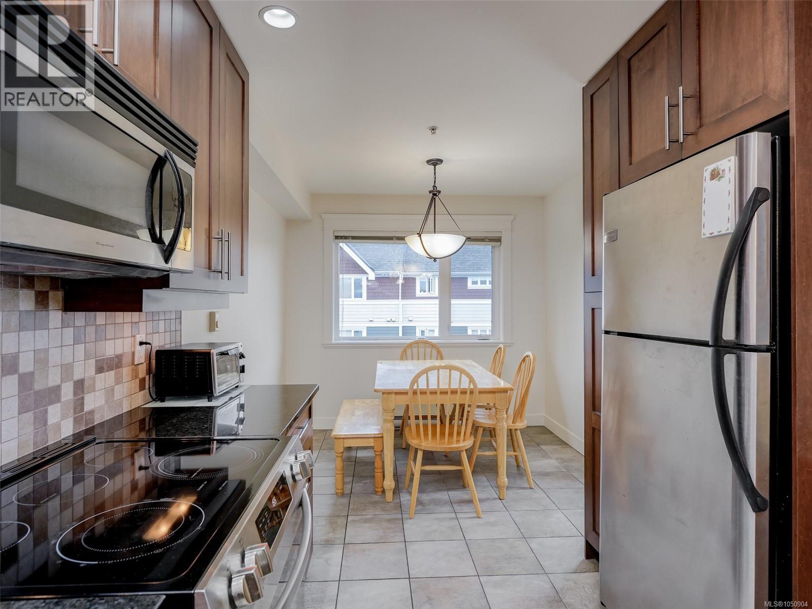 #308 537 Heatherdale Lane - 9