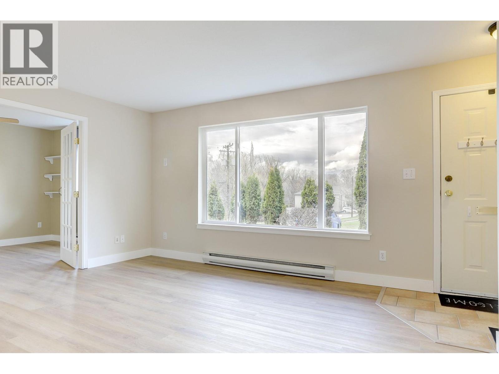 #103 505 Browne Road - 2
